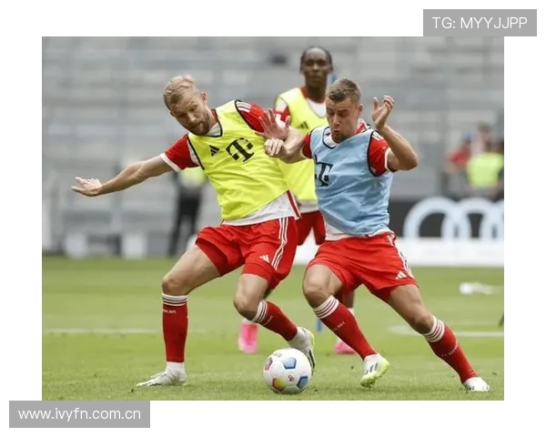 萨格勒布迪纳摩重磅引援签下奥格斯堡锋霸贝尔乔与苏格兰国脚麦肯纳